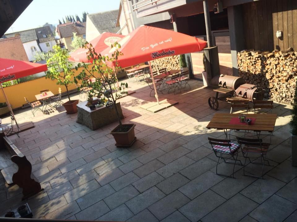 Landgasthof Zum Goldenen Loewen Moosbach  Ngoại thất bức ảnh